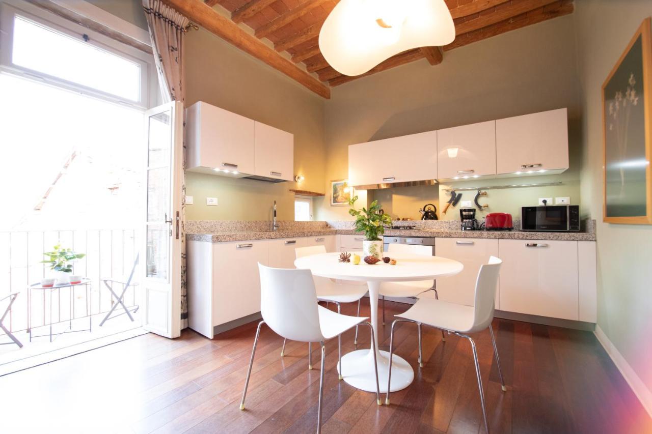 Casa Della Luce Luxury Apartment Lucca Luaran gambar